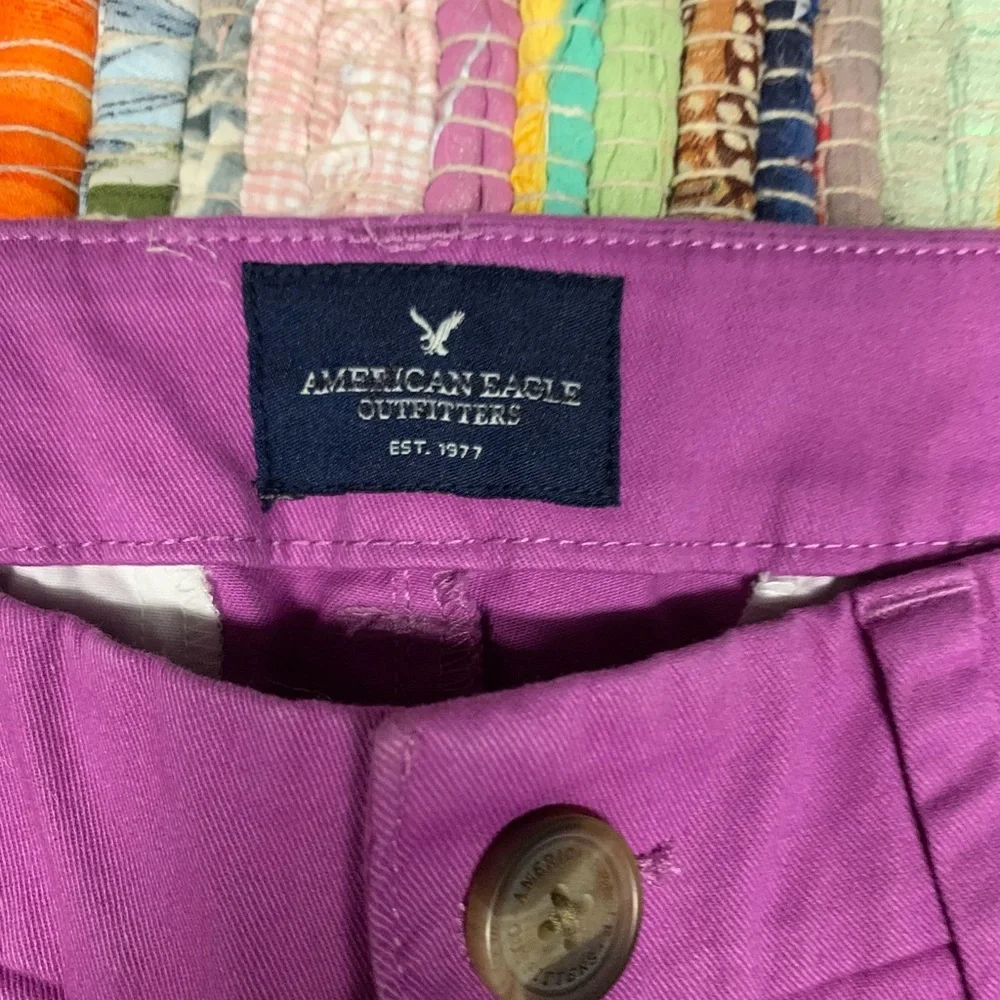 🤑 5 for $25 American Eagle Outfitters Purple Bermuda Shorts Casual Style - Picture 2 of 6
